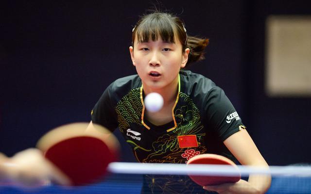 中占据上风 中占据上风