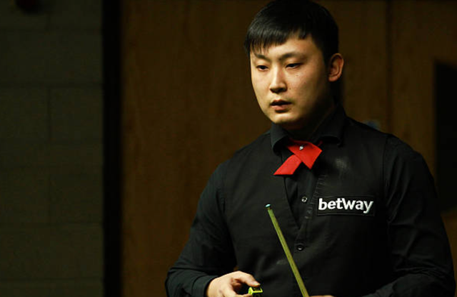 他凭借自己 他凭借自己