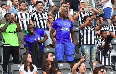 是系列赛里 是系列赛里